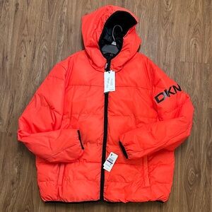 NWT DKNY Men’s Water-Resistant Ultra Loft Hooded Puffer Jacket - XXL